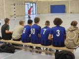 Zaalvoetbal S.K.N.W.K. JO19-1 in Laco Sportcentrum te Zierikzee (29-12-2023) (49/52)